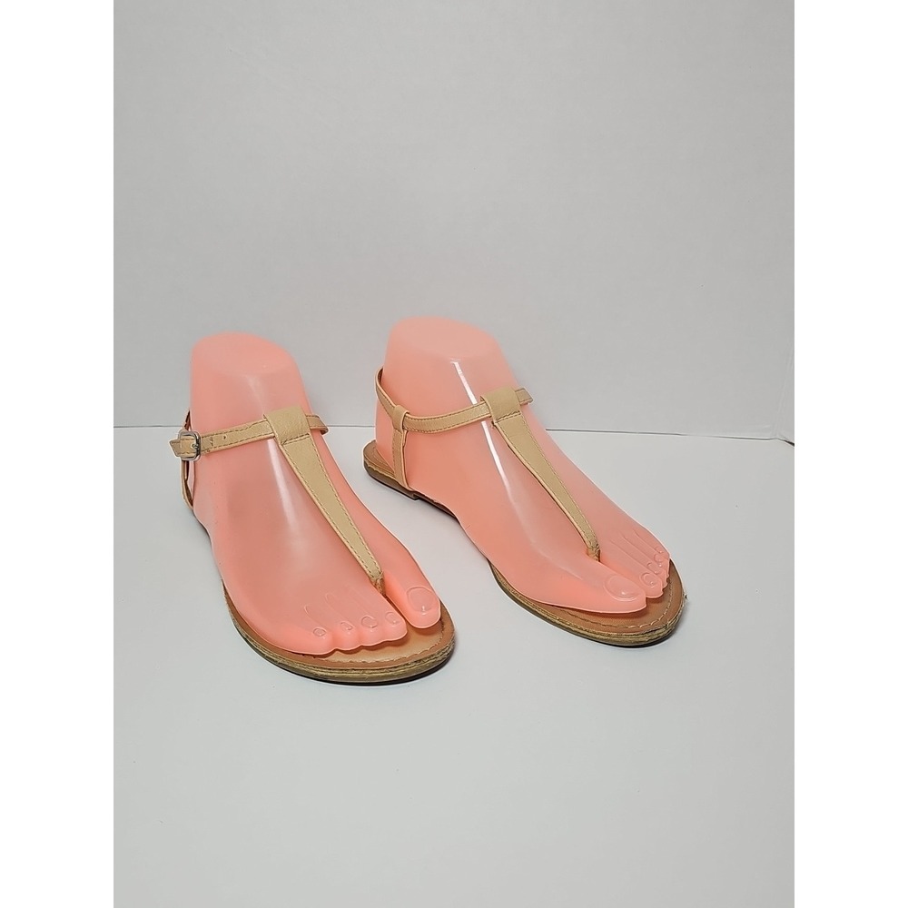 Old Navy Women  Size 6‎ Flat Sandals Beige Slingback Strap Sandals